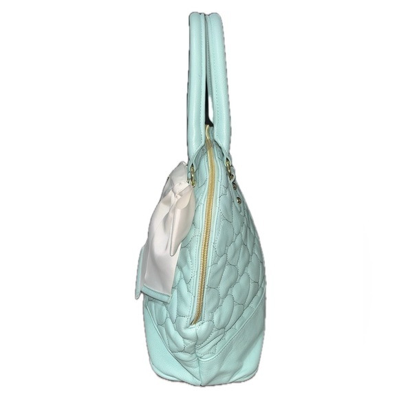 Betsey Johnson Green Quilted Satchel with a Cream Bow - Picture 3 of 14